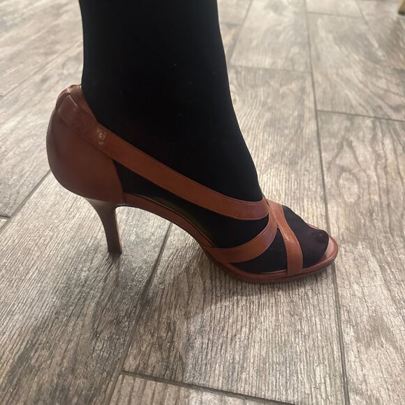 Cole Haan "Nike Air" brown leather sandals with ankle straps. Size 9. - Picture 5 of 7